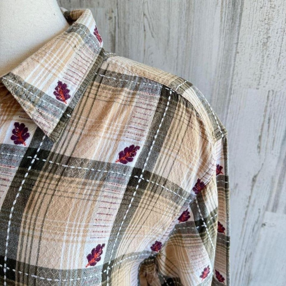Vintage Plaid Button-Up Shirt 1X Cozy Fall Style Leaf Accents Thanksgiving - Picture 7 of 7
